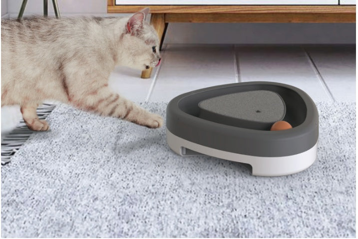 SmartPlay Cat Triangle: Electric Turntable Toy and Scratcher