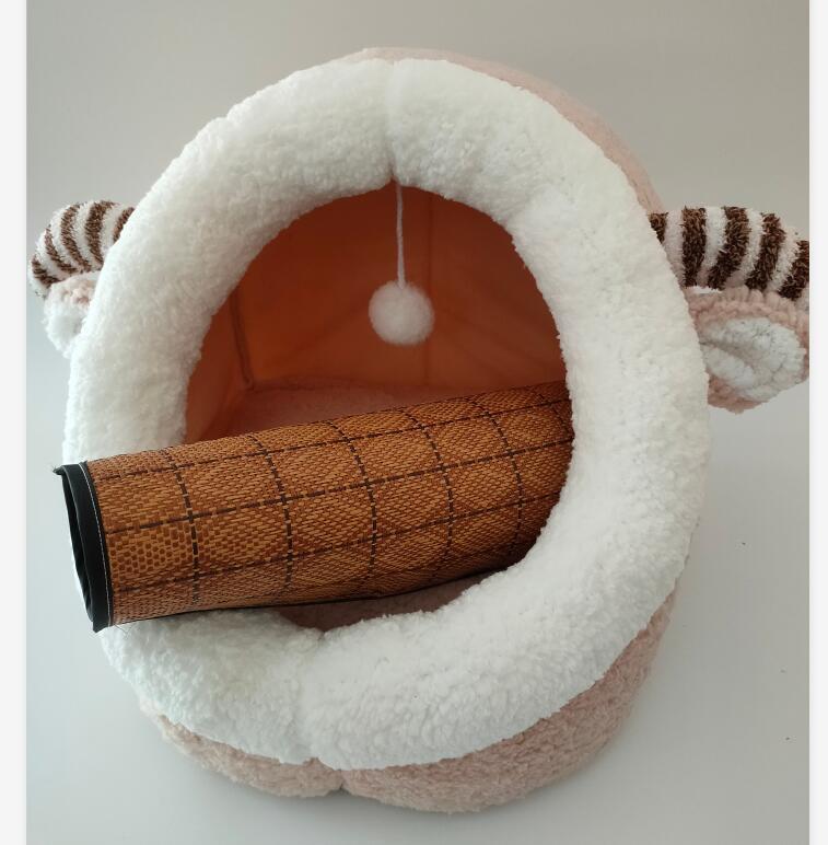 CatCave Cozy Bed: Plush Winter Kennel with Velvet Cushion